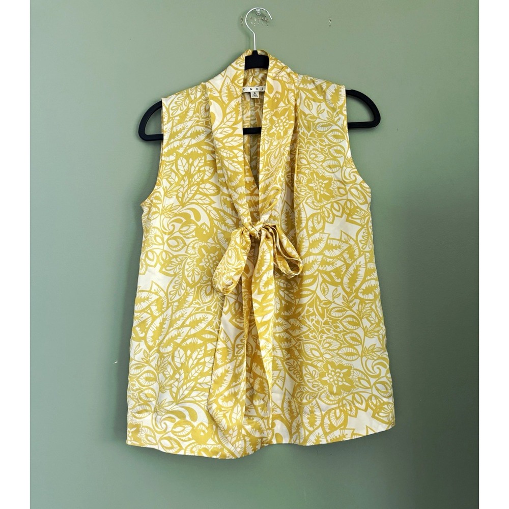 CAbi Moonbeam Blouse Yellow/White Floral 100% Silk Woven V-Neck Tie-Neck Size S